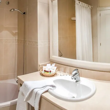 Silken La Hacienda De Don Juan 4*