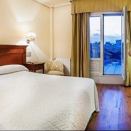 فندق Silken La Hacienda De Don Juan 4*