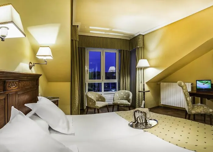 Silken La Hacienda De Don Juan 4*